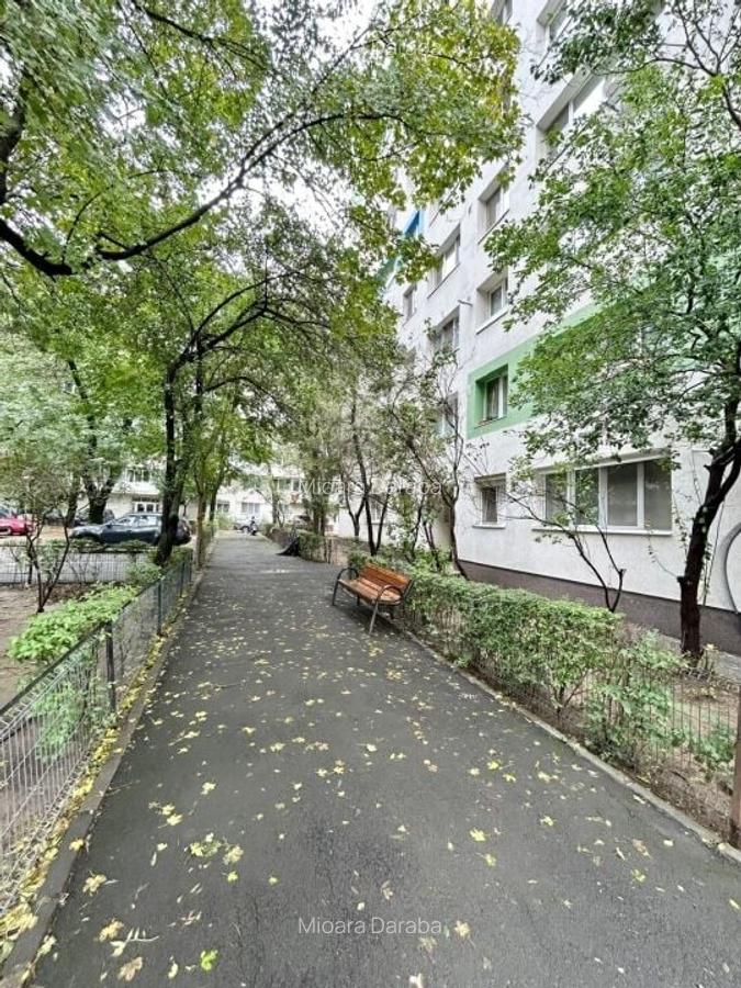 Apartament 3 camere, Domenii, acces metrou 1 Mai - 22