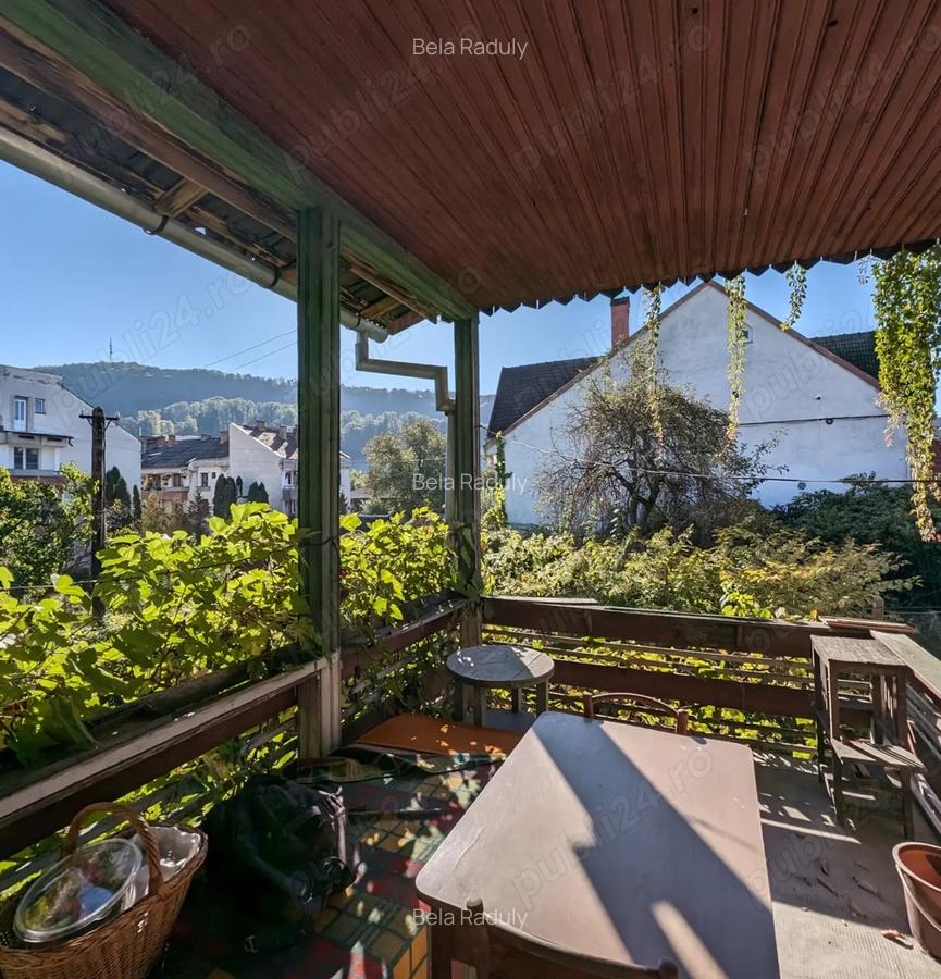Casa cu etaj + spa?iu comercial de vanzare in Sovata - 8