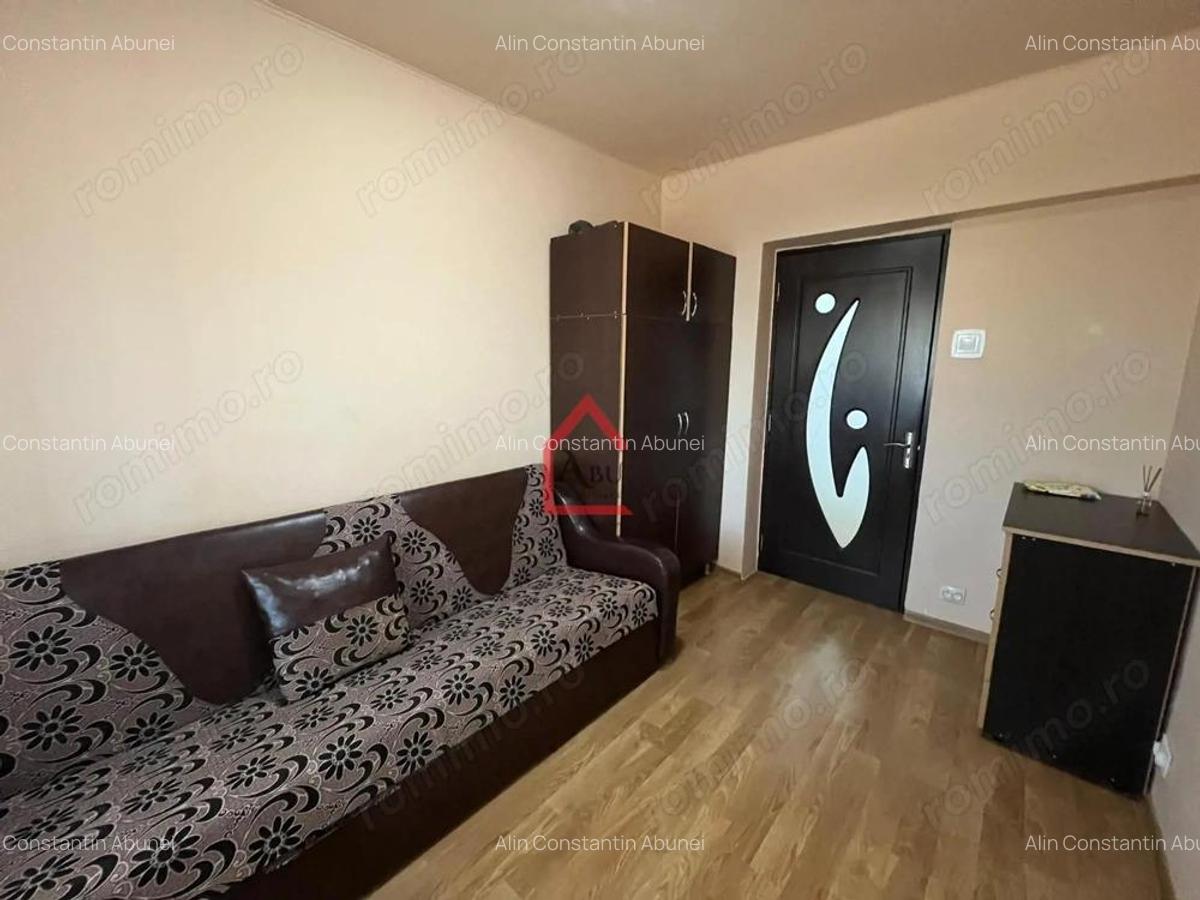 Apartament cu 3 camere, Decomandat, Dacia - 6