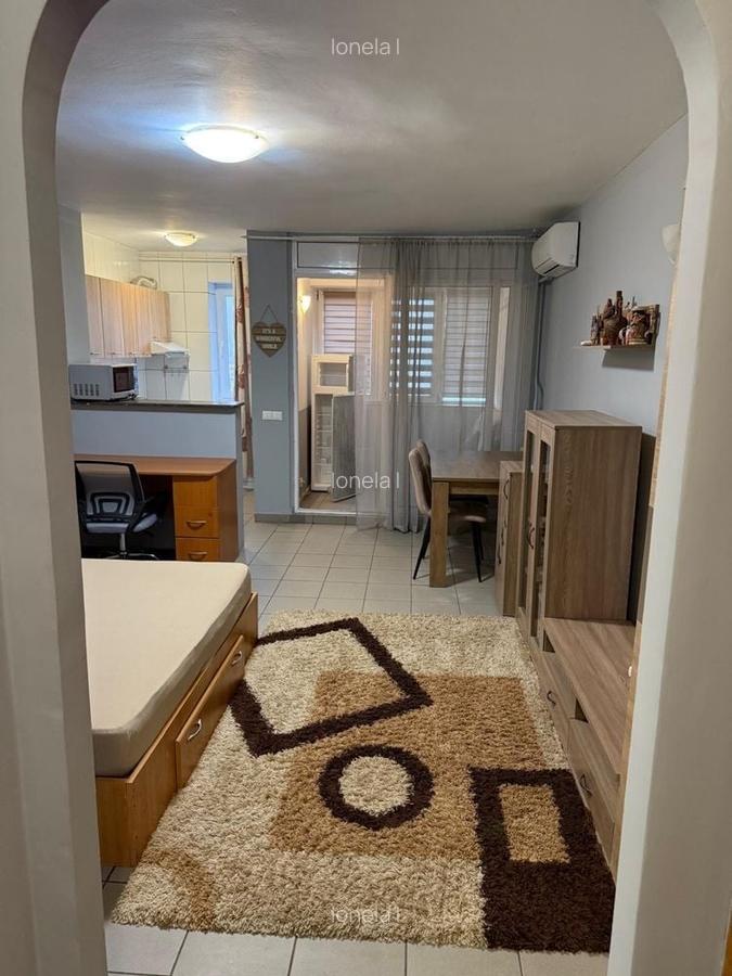 Favorit - 7 minute metrou - Garsoniera OPEN SPACE - 4