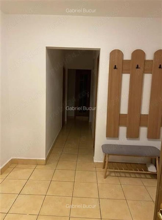 Apartament cu 3 camere decomandat, mobilat în Apărătorii Patriei - 4