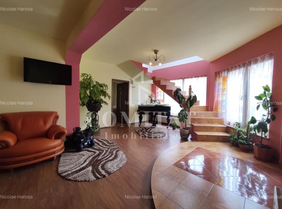 Doua case individuale tip vila de vanzare  | 500 mp | Marasti - 1