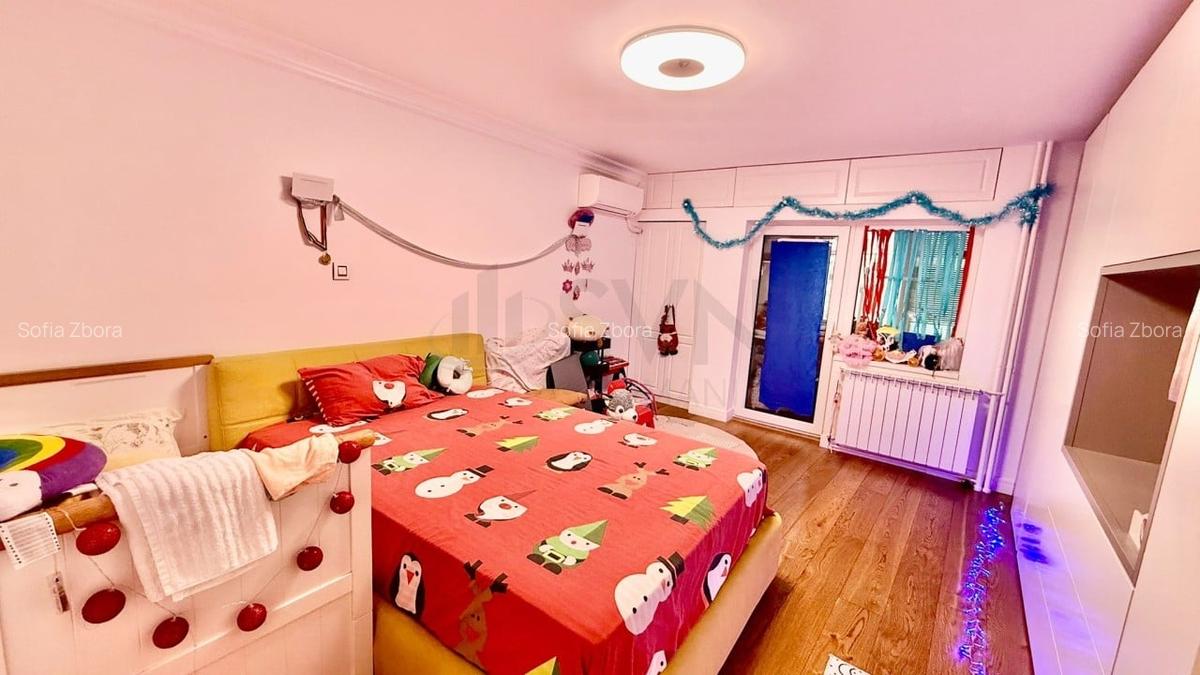 Apartament cu 4 camere decomandat în P-ța Unirii - 7