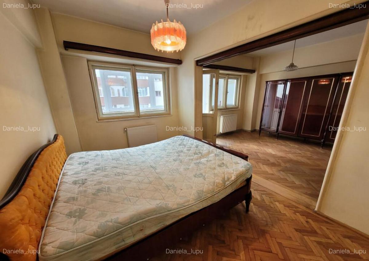Apartament 4 camere - 82 mp - ultracentral - Targu Jiu - 3 Apartament 4 camere - 82 mp - ultracentral - Targu Jiu - 3