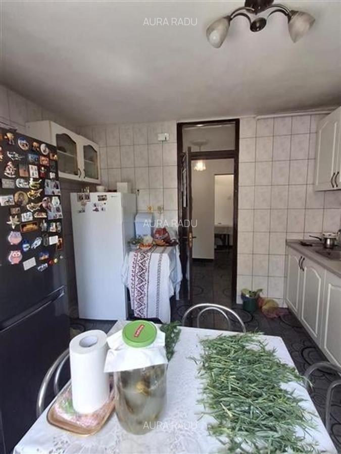 Apartament cu 3 camere decomandat în Doamna Ghica - 8