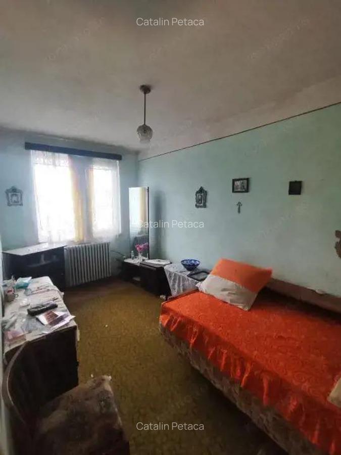 Apartament de 3 camere, 53.33 mp., zona Micro 1 - 4