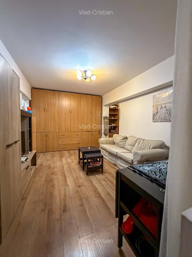 Ceaikovski 9 - Etaj 2/3 - Boxă - 16