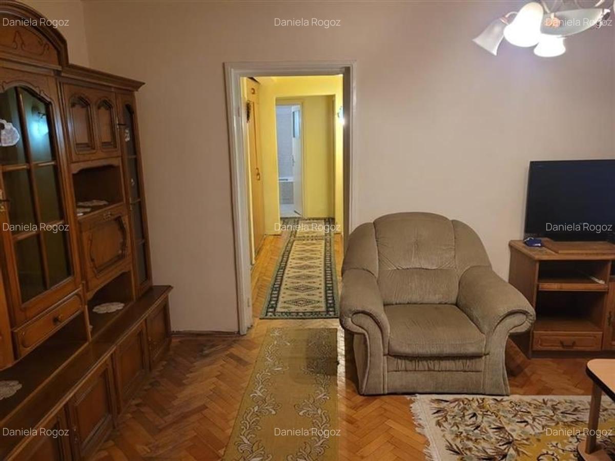 Apartament 4 camere Titan - 2