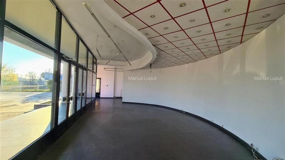 Spatiu show room, 1500 mp , parcare , Calea Lugojului - 7