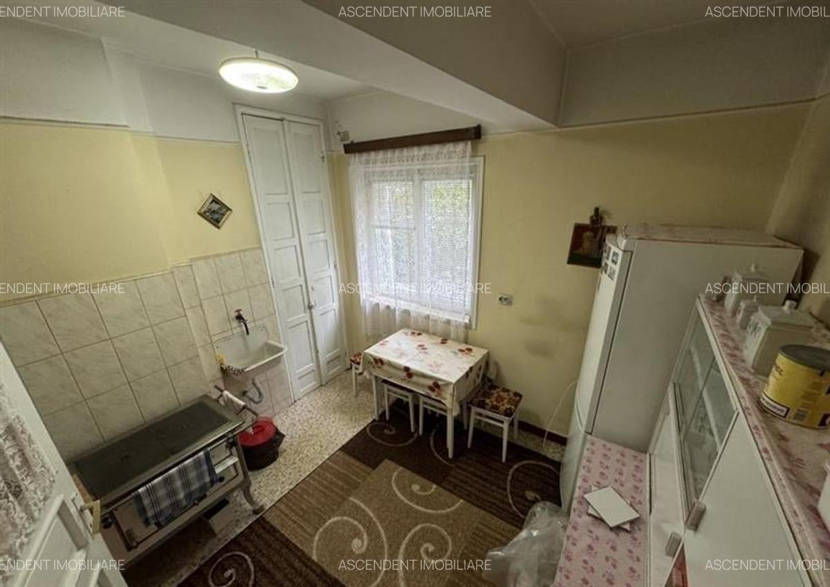 Apartament cu 2 camere în Tractorul - 3