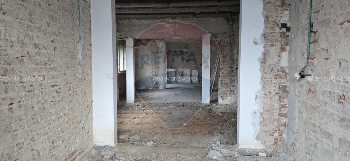 De vanzare | Casa cu 3-5 camere, necesita renovare | Zona Baicului - 8