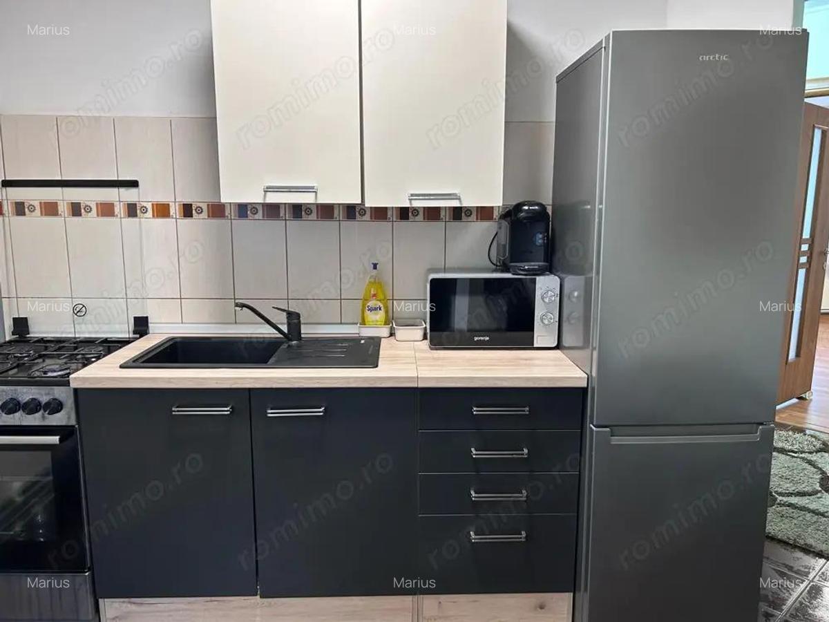 Apartament cu 3 camere decomandat etajul 1 Zona Fraidorf - 11