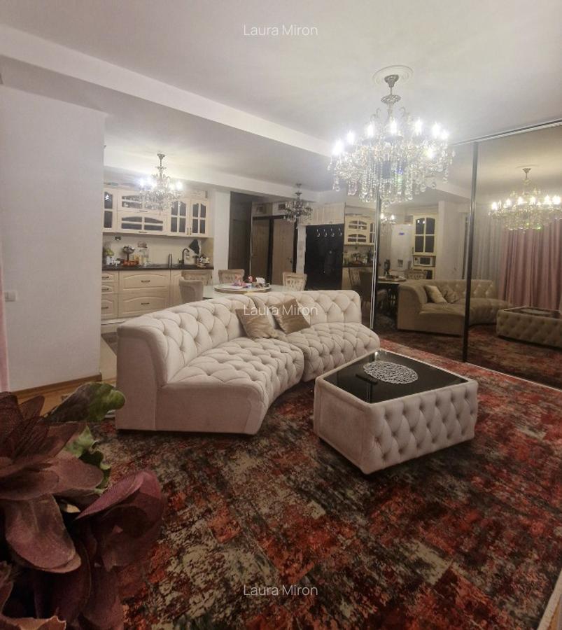 Se vinde direct de la proprietar – apartament 3 camere cu gradina, - 5