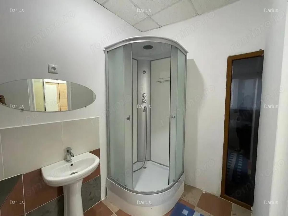 Ofer spre inchiriere garsoniera in zona Crangasi - 2 Ofer spre inchiriere garsoniera in zona Crangasi - 2