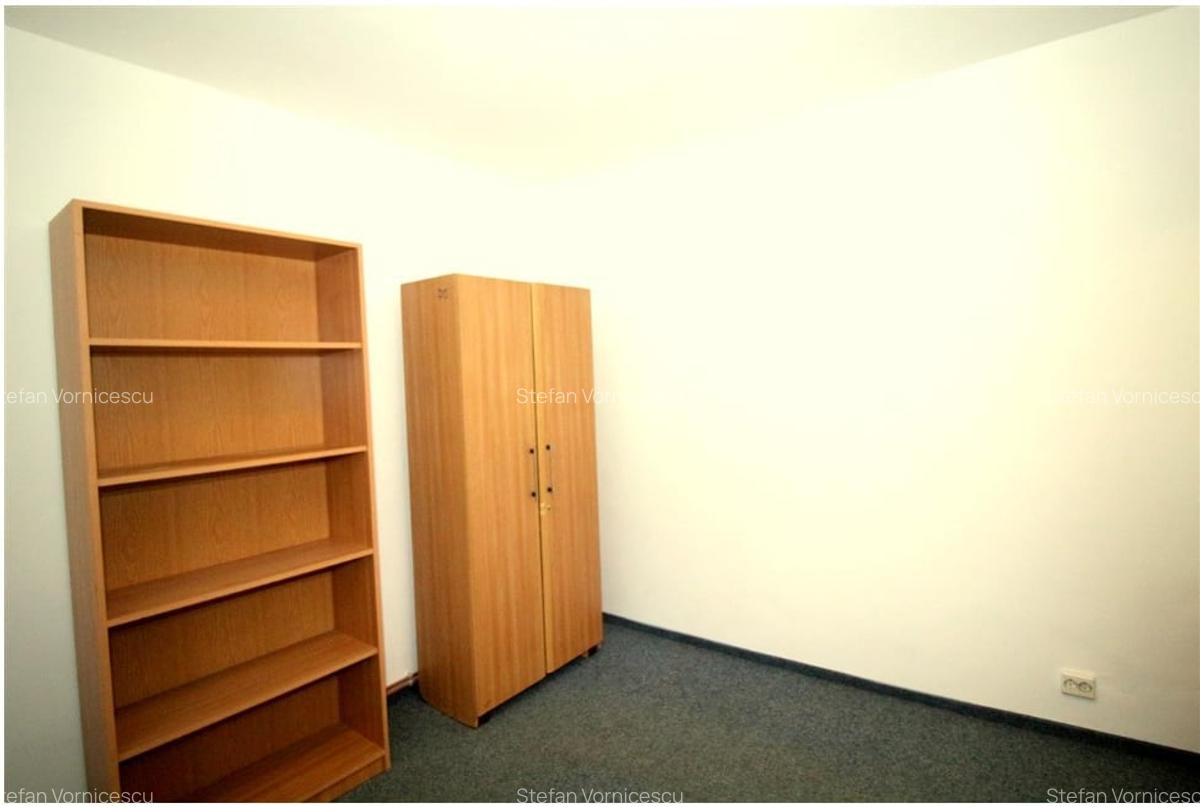 Apartament pentru Birou in centru Palas disponibil imediat 4 camere - 10