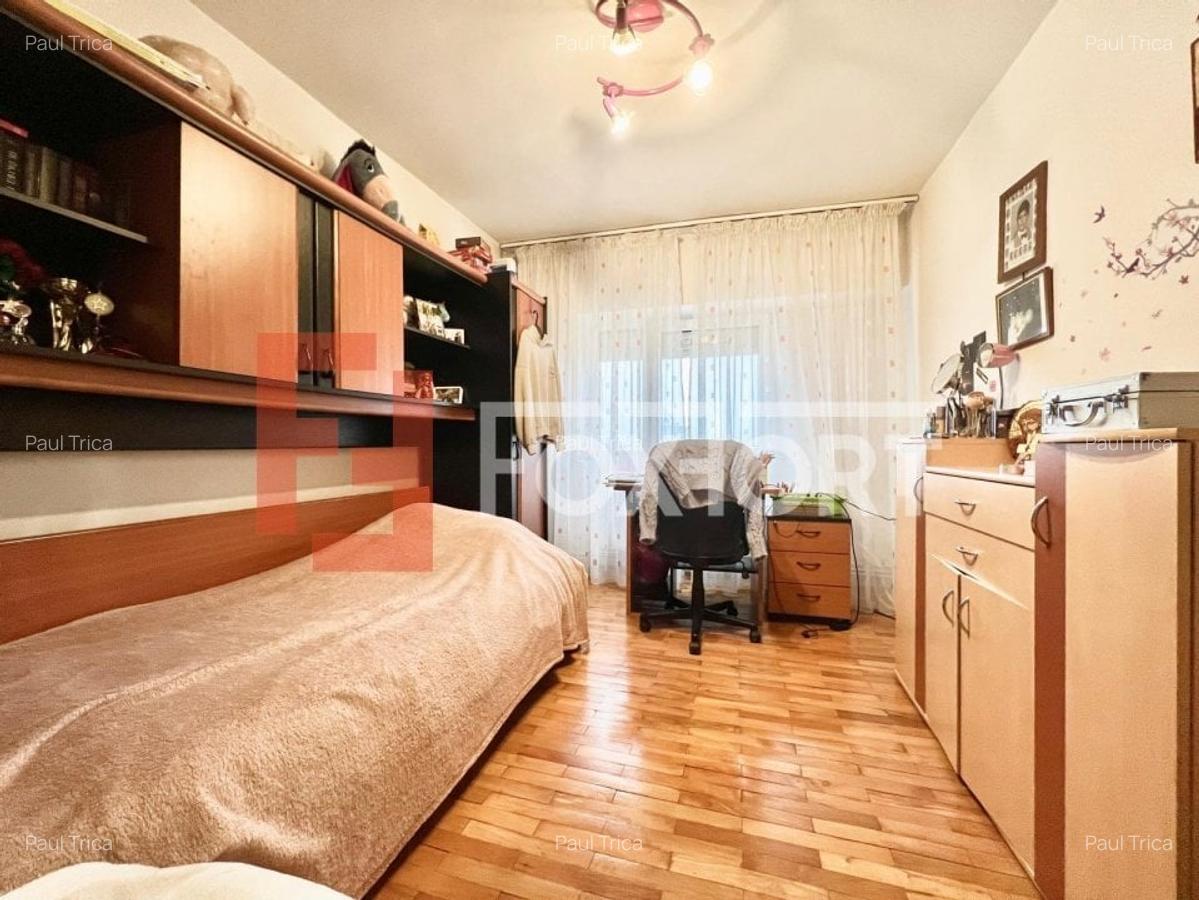 Apartament cu 3 camere, etaj 5 de vanzare, zona Lunei - 4