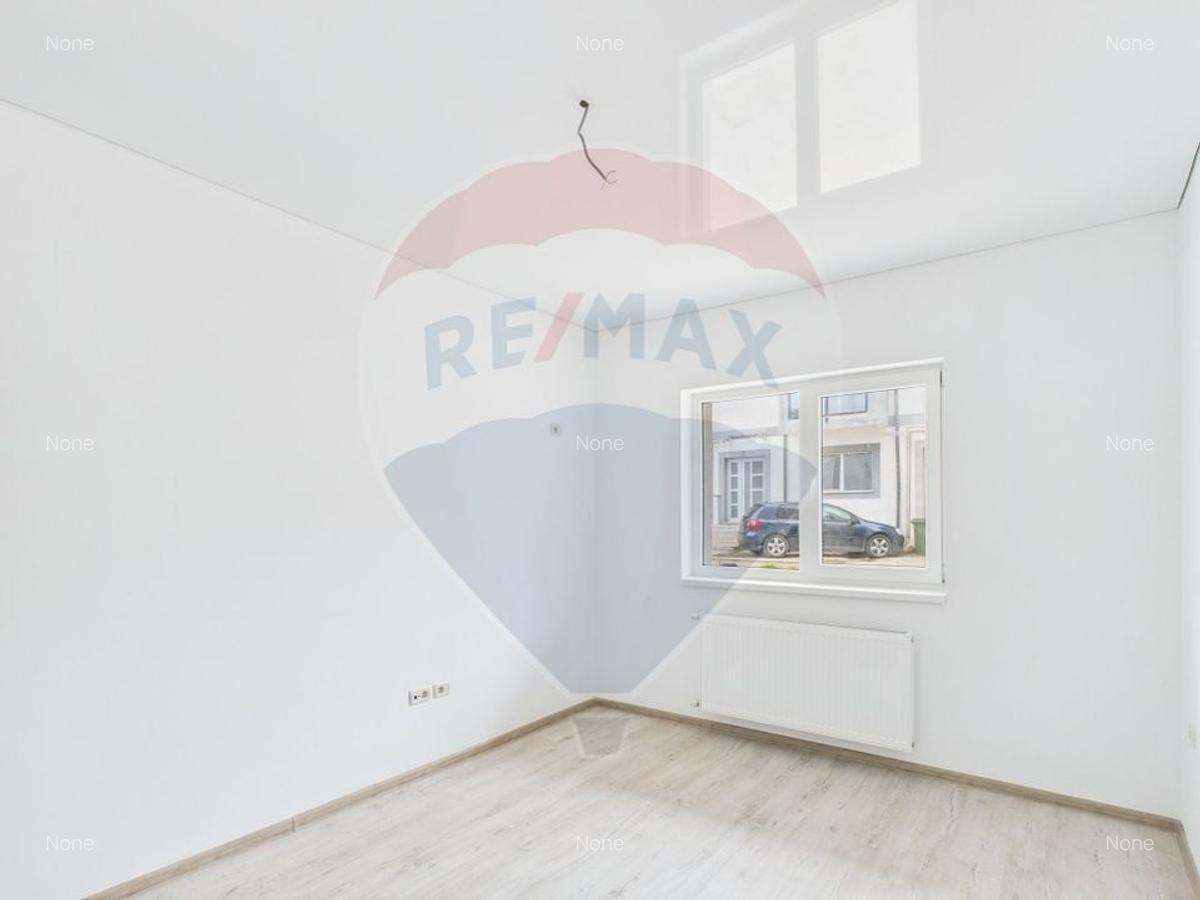 Apartament cu 2 camere de vanzare - 3