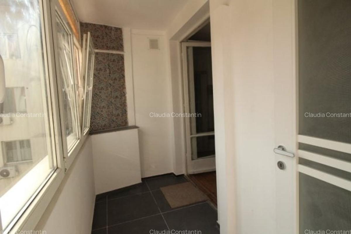 Apartament cu 2 camere semidecomandat în Romană - 9
