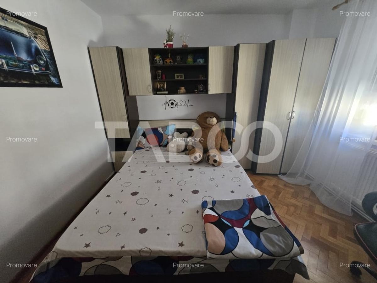 Apartament 3 camere 68 mpu decomandat cu balcon zona Siretului Sibiu - 11