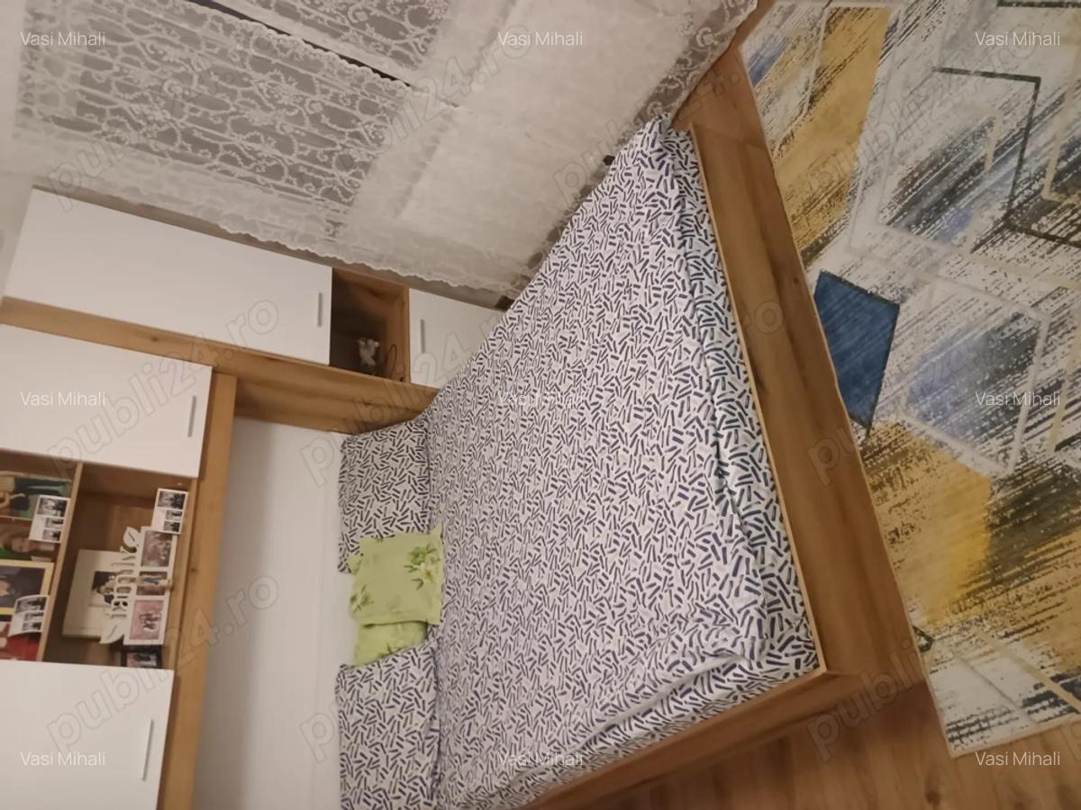 De vanzare apartament 4 camere - 10