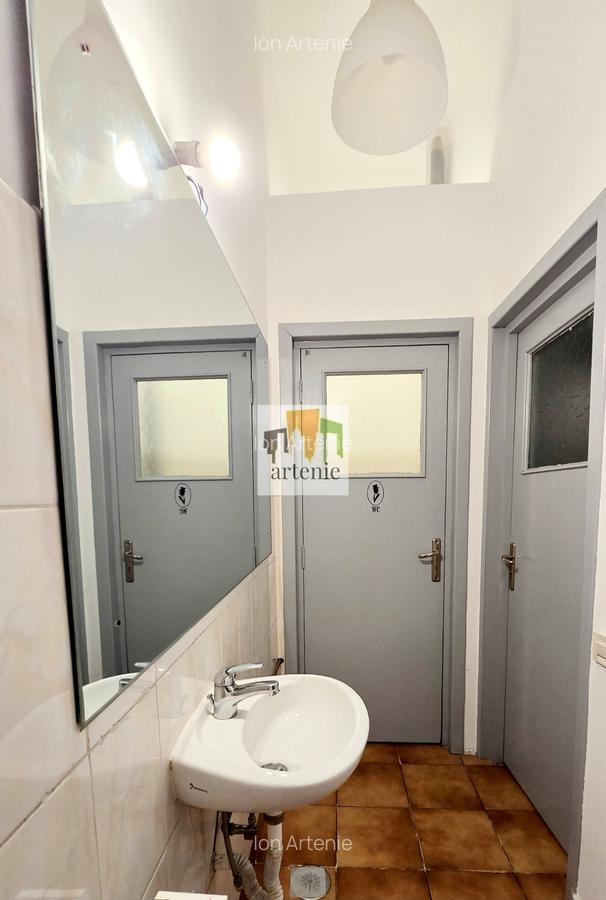 Armeneasca- parter de vila cu intrare separata/ Birouri/Notariat/ Showroom - 16