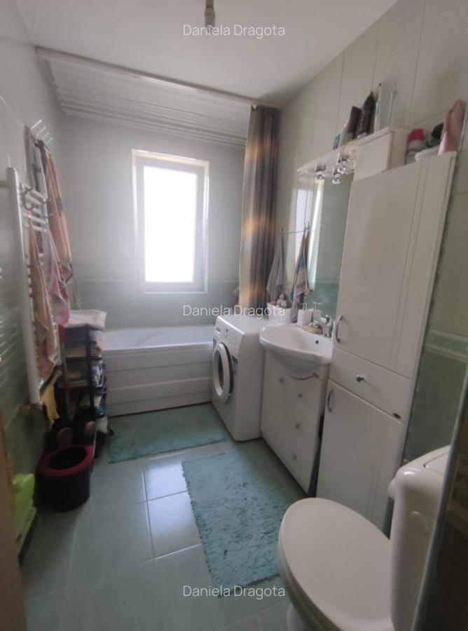 Apartament 2 camere decomandate zona Coresi - 10