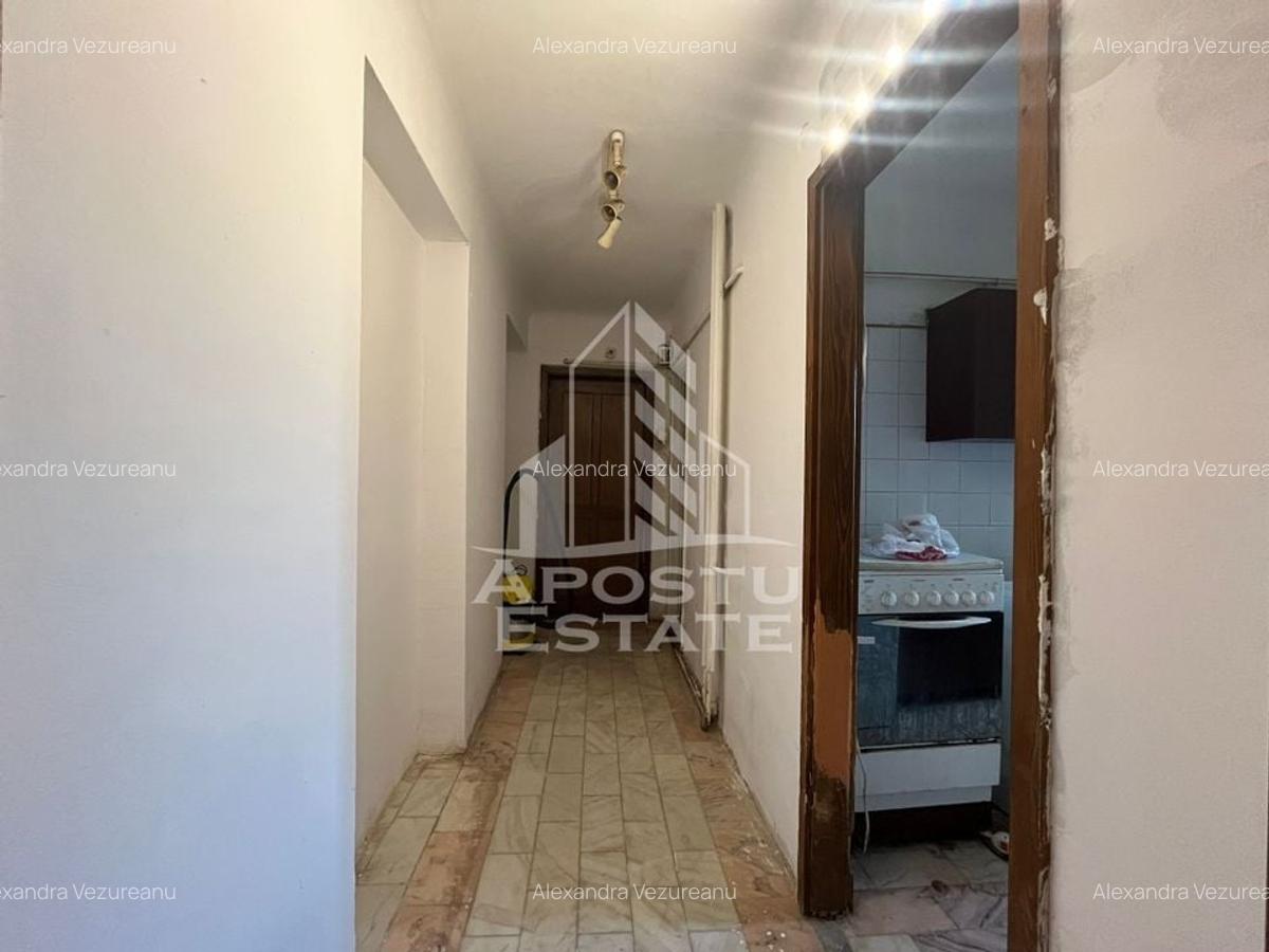 Apartament cu 2 camere, semidecomandat, parter inalt, zona Dambovita - 5