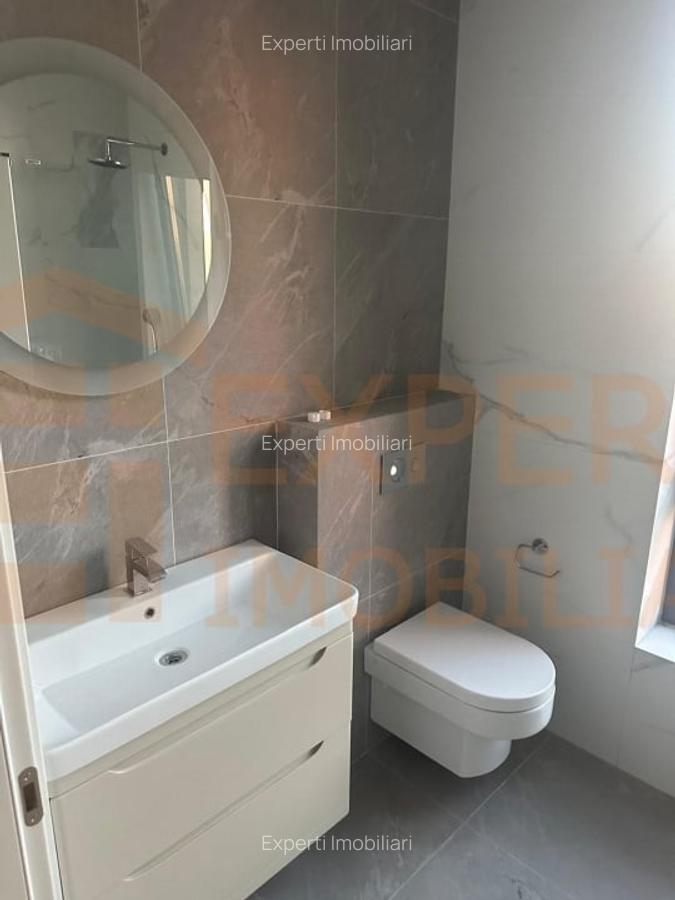 Vila deosebita de vanzare - zona Mamaia Nord pe malul lacului - 17