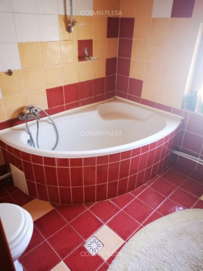 Casă cu 7 camere în Periferie - 14