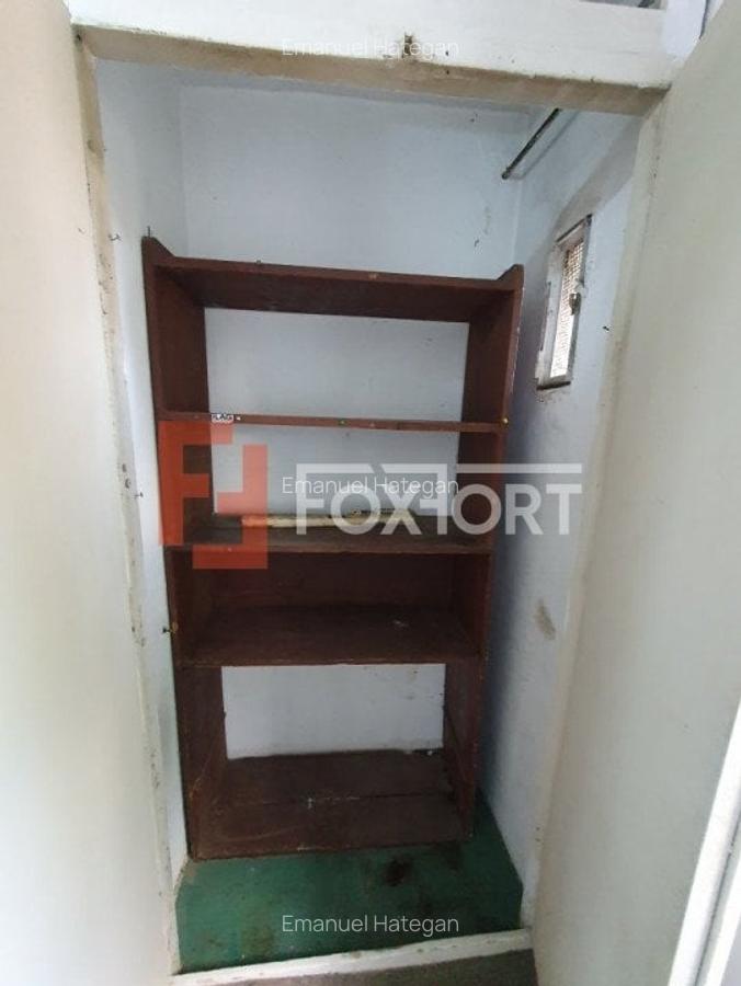 Apartament cu 3 camere decomandat în Dâmbovița - 18