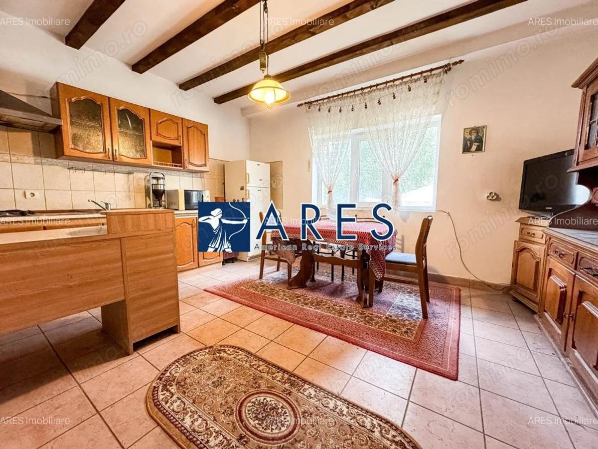 Casa de vanzare | 5 camere | Mobilata | Zona pitoreasca - 4