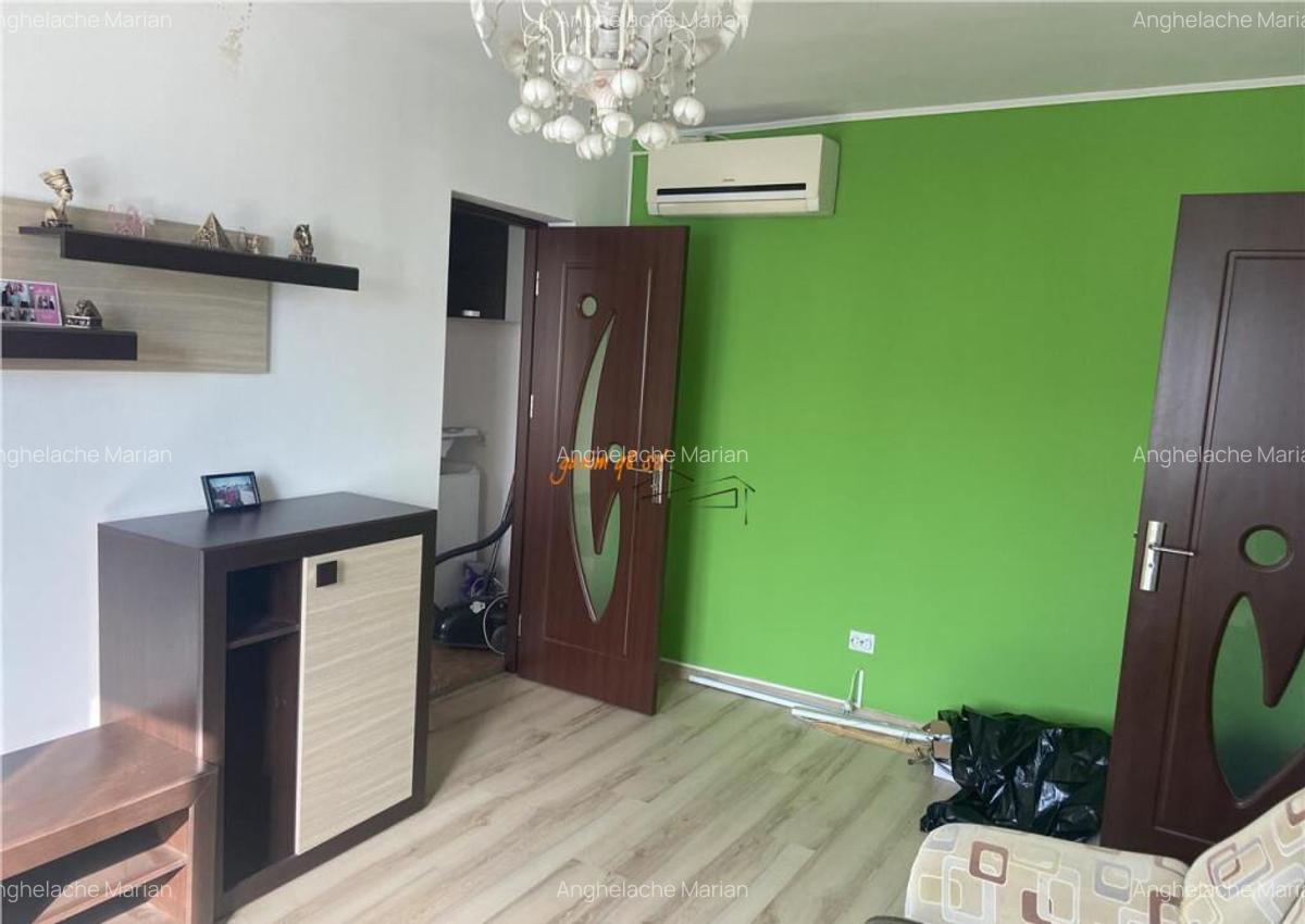 Apartament 3 camere , zona cartier Sud , 52 mp , imbunatatit - 2