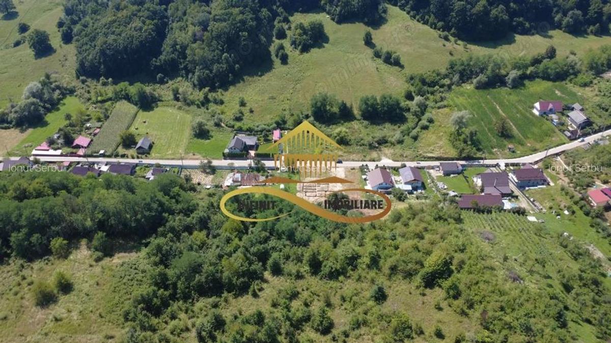 Teren cu autorizatie de constructie si utilitati - DE VANZARE - 1