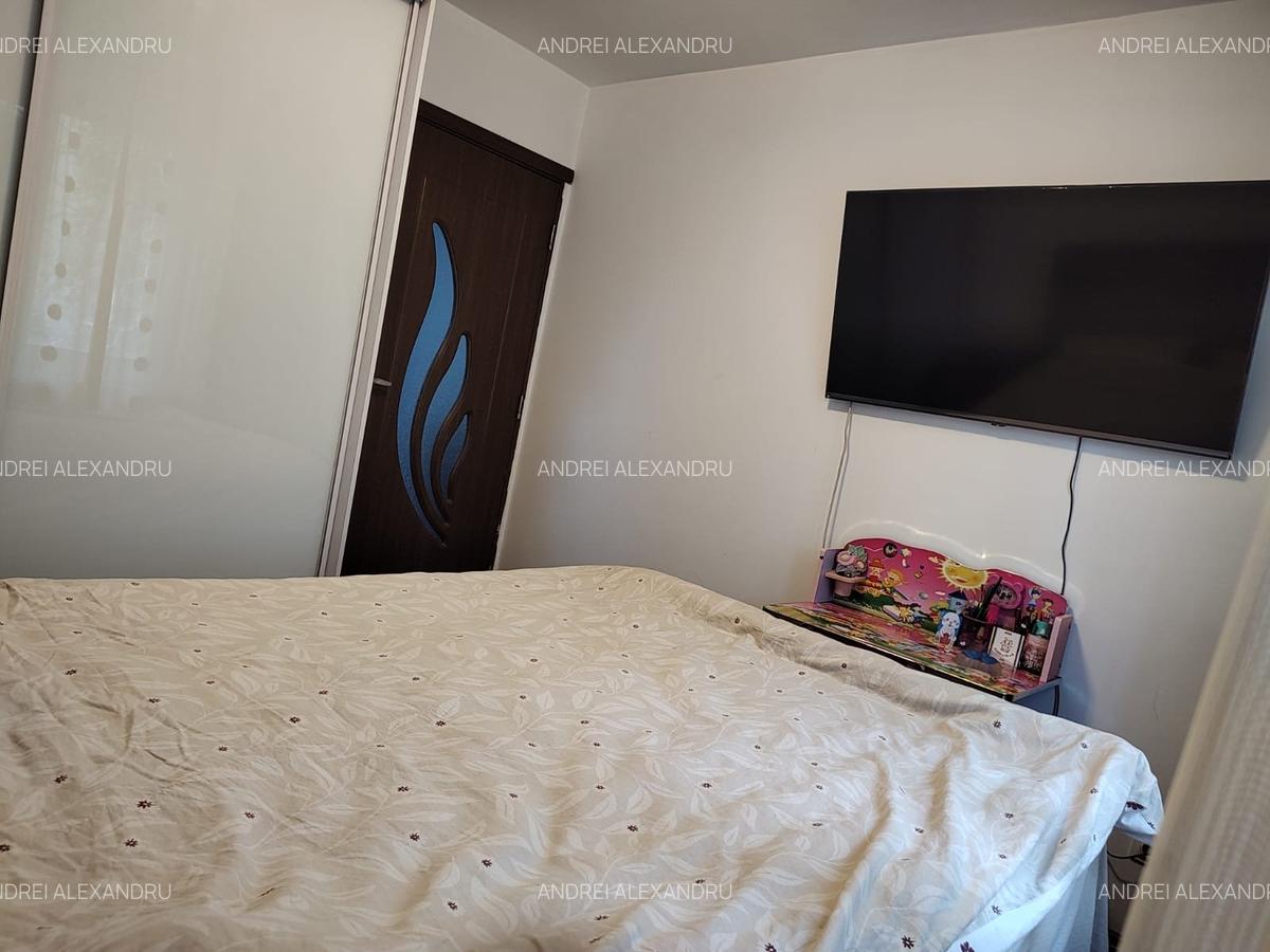 Apartament 2 camere Sector 5 zona Salaj - 8