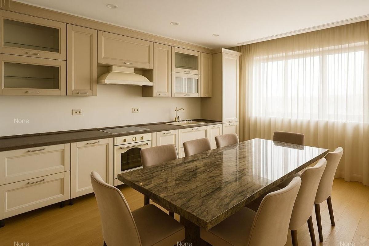 Apartament spectaculos în Cartierul Francez  unde luxul întâlnește rafinamentul - 2