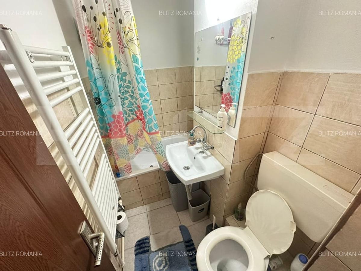 Apartament 2 camere, semidecomandat, 40 mp, zona Micro - mobilat si utilat - 9