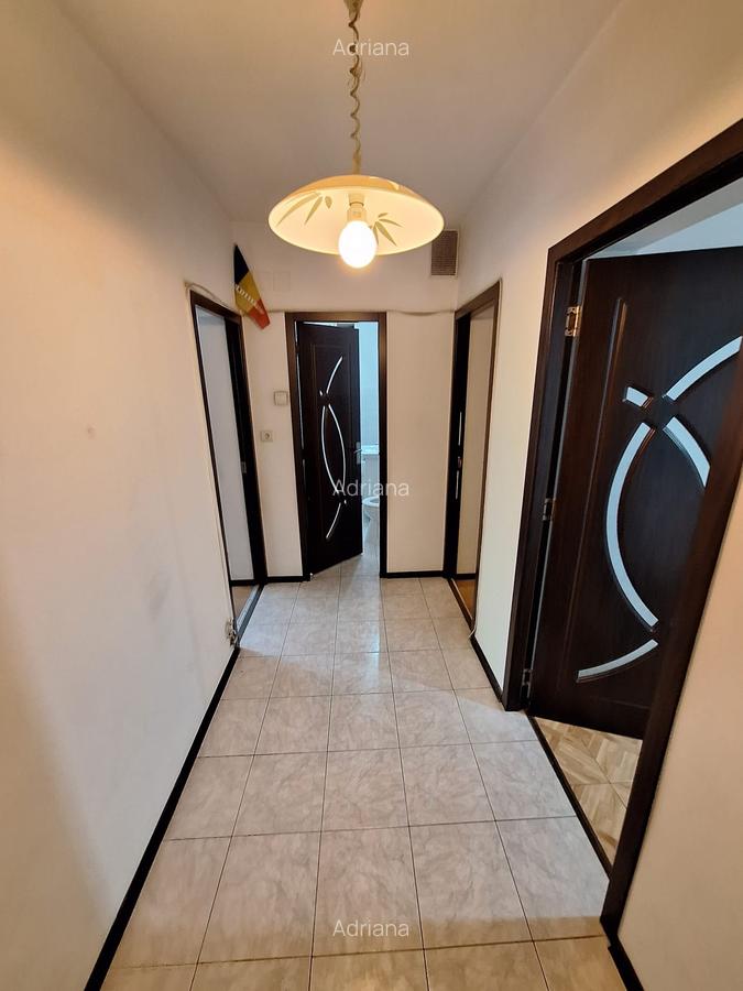 Apartament cu 2 camere decomandat în Circumvalațiunii - 9
