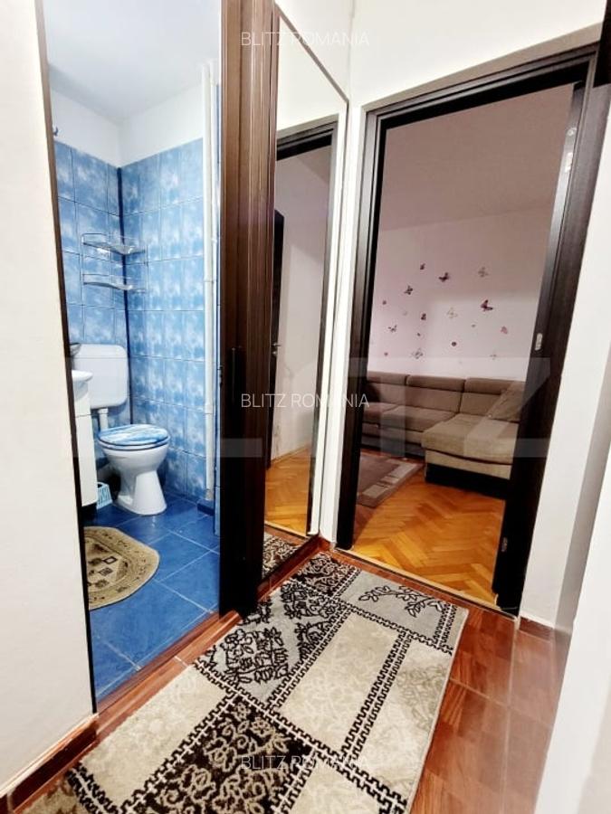 Apartament de vanzare, cu 2 camere, etaj intermediar, zona Piata Doina - 5