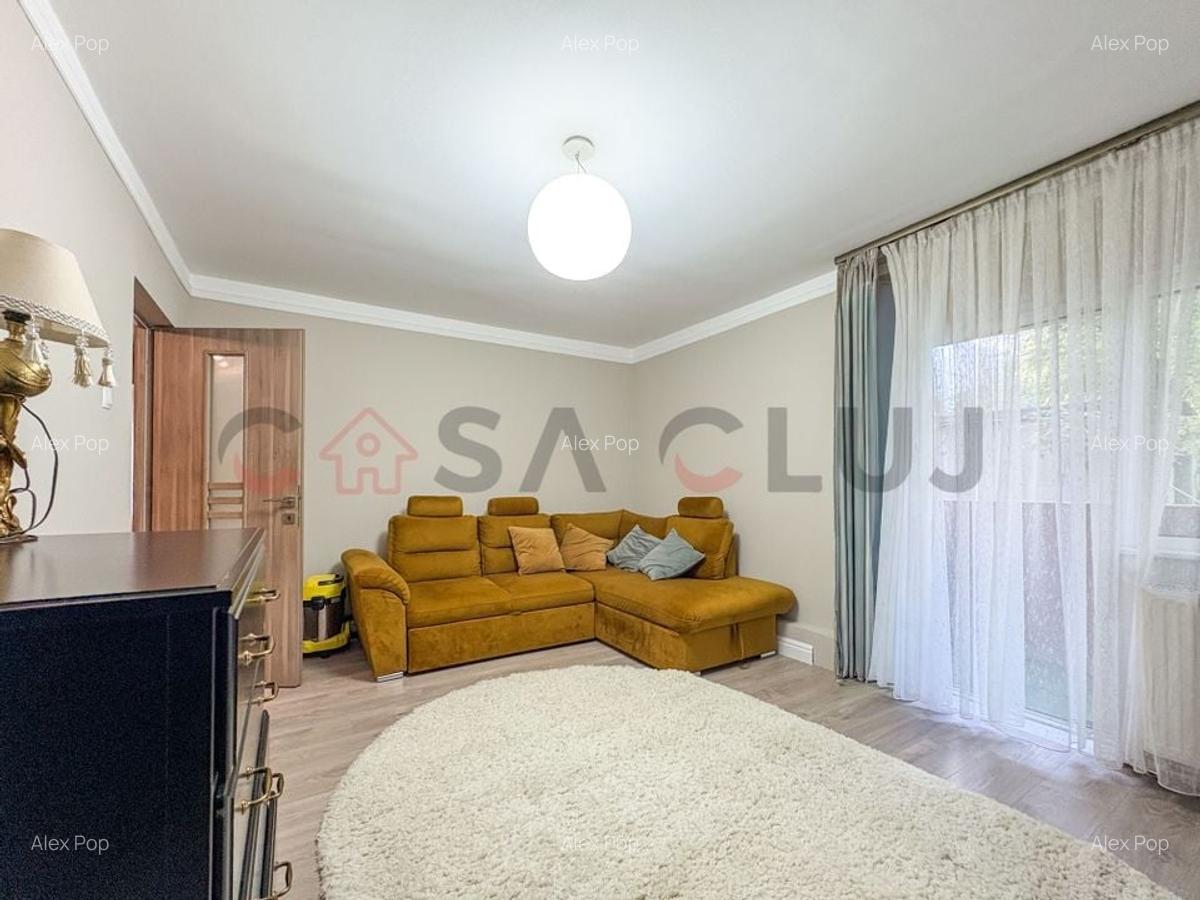 3 camere decomandat, modern piata Zorilor - 1