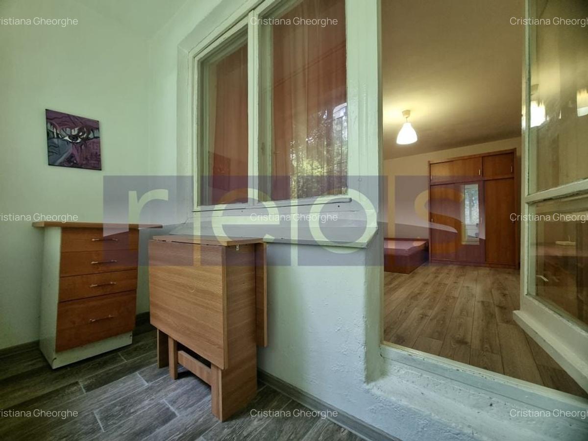 Garsonieră decomandată în Tineretului - 10
