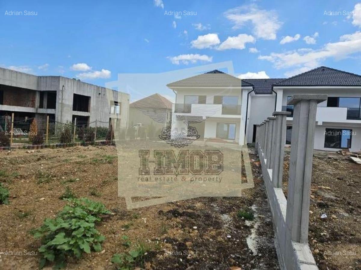 Casa individuala 4 camere terasa acoperita pod si 545 mp teren in Selimbar - 2