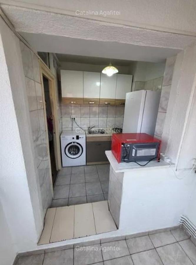 Garsoniera decomandata, etaj 2, centrala proprie. Zona Racadau - 2