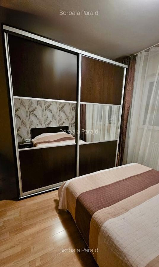 Vand apatament 3 camere - Targu Mures, zona Dambu Pietros - 2