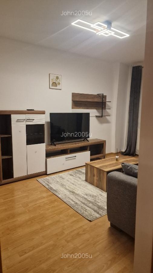 Proprietar, închiriez apartament cu 2 camere decomandat, zona Republicii - 3