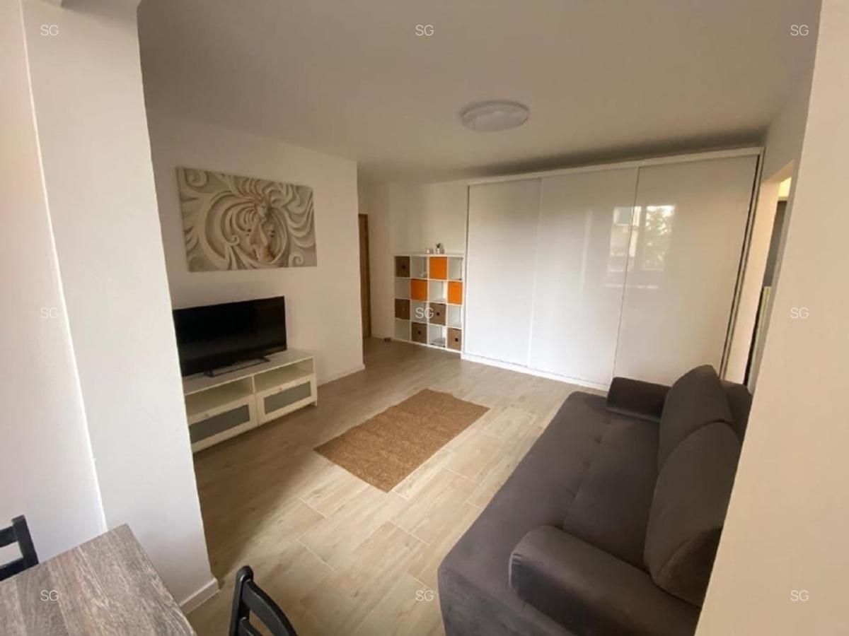 Apartament cu 2 camere semidecomandat în Universitate - 11