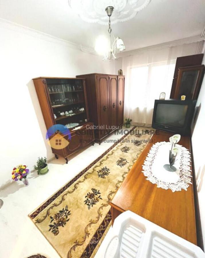 Apartament 4 camere de vanzare- Darmanesti, strada Mihai Vit - 2