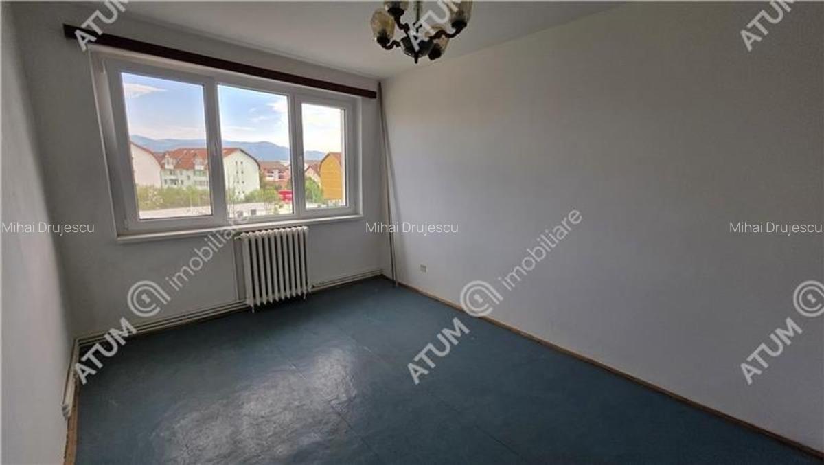Apartament cu 3 camere decomandate si balcon in zona Rahovei in Sibiu - 4
