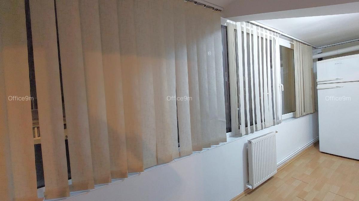 Bulevardul Griviței - garsoniera mobilata in bloc de apartamente - balcon 6m - 5