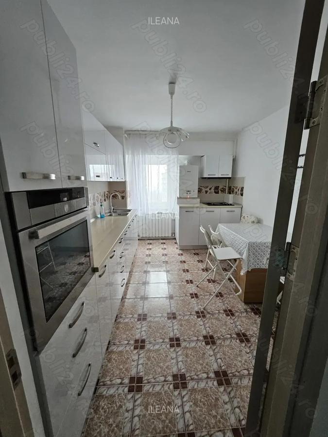 Inchiriez apartament 3 camere - 5