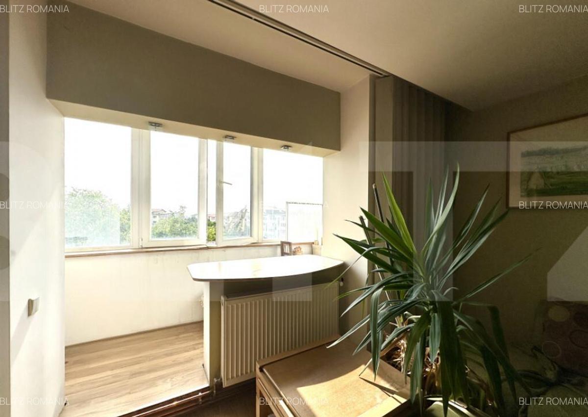 Apartament cu 3 camere, 2 bai, Girocului - 1